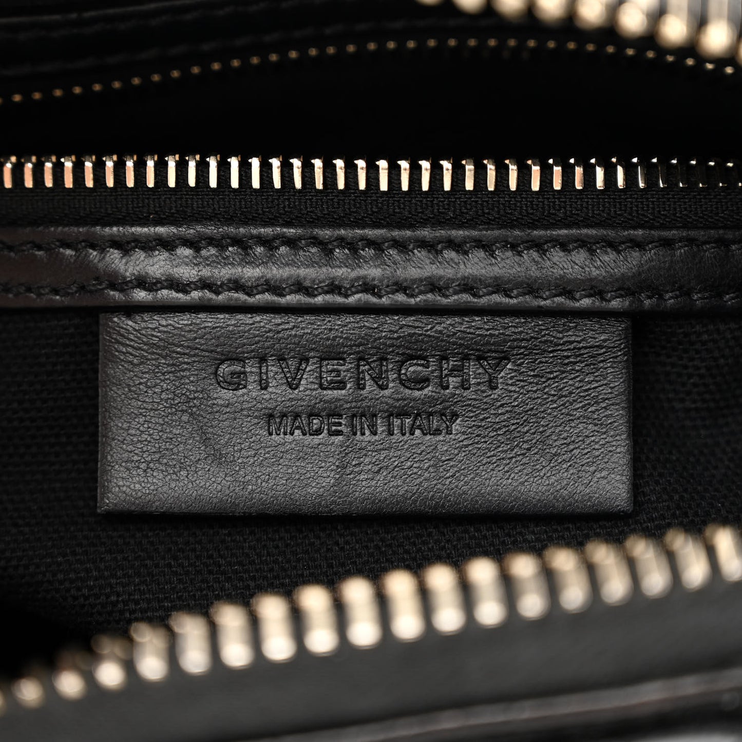 Calfskin Crocodile Embossed Mini Antigona Black