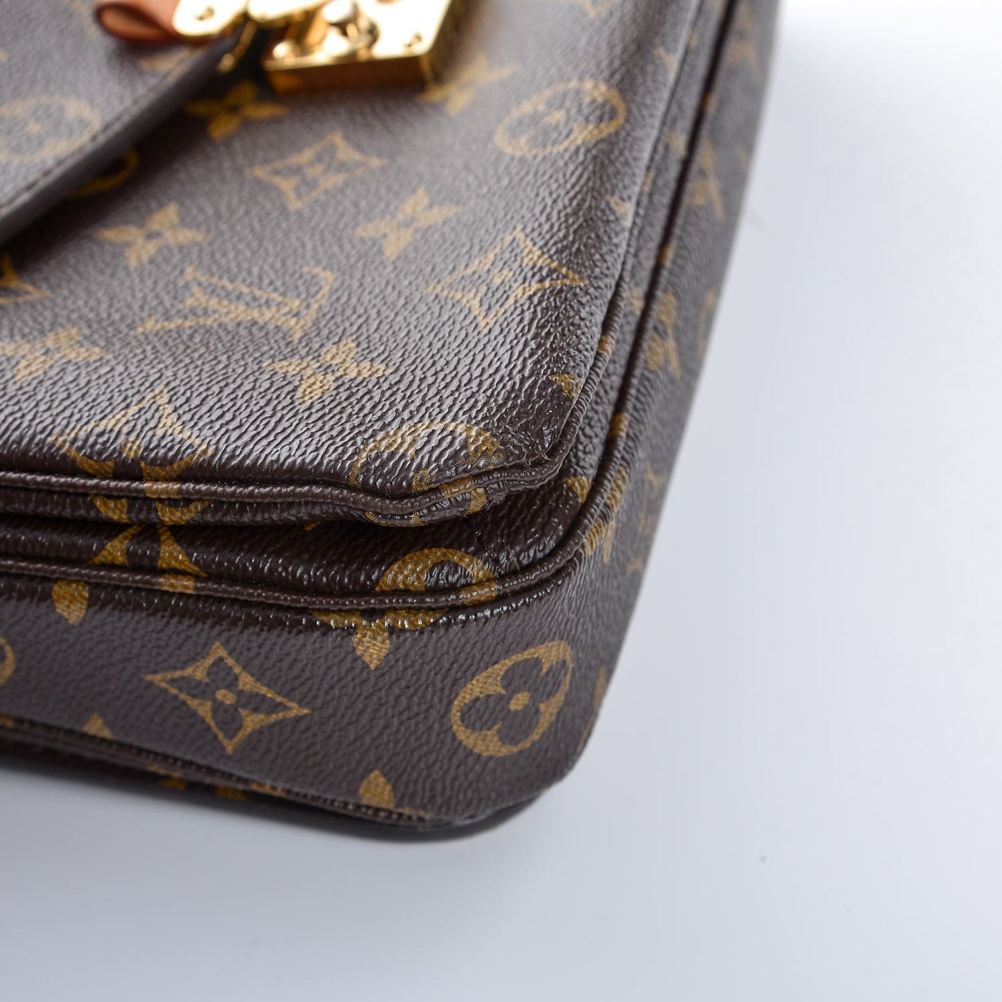 Monogram Pochette Metis
