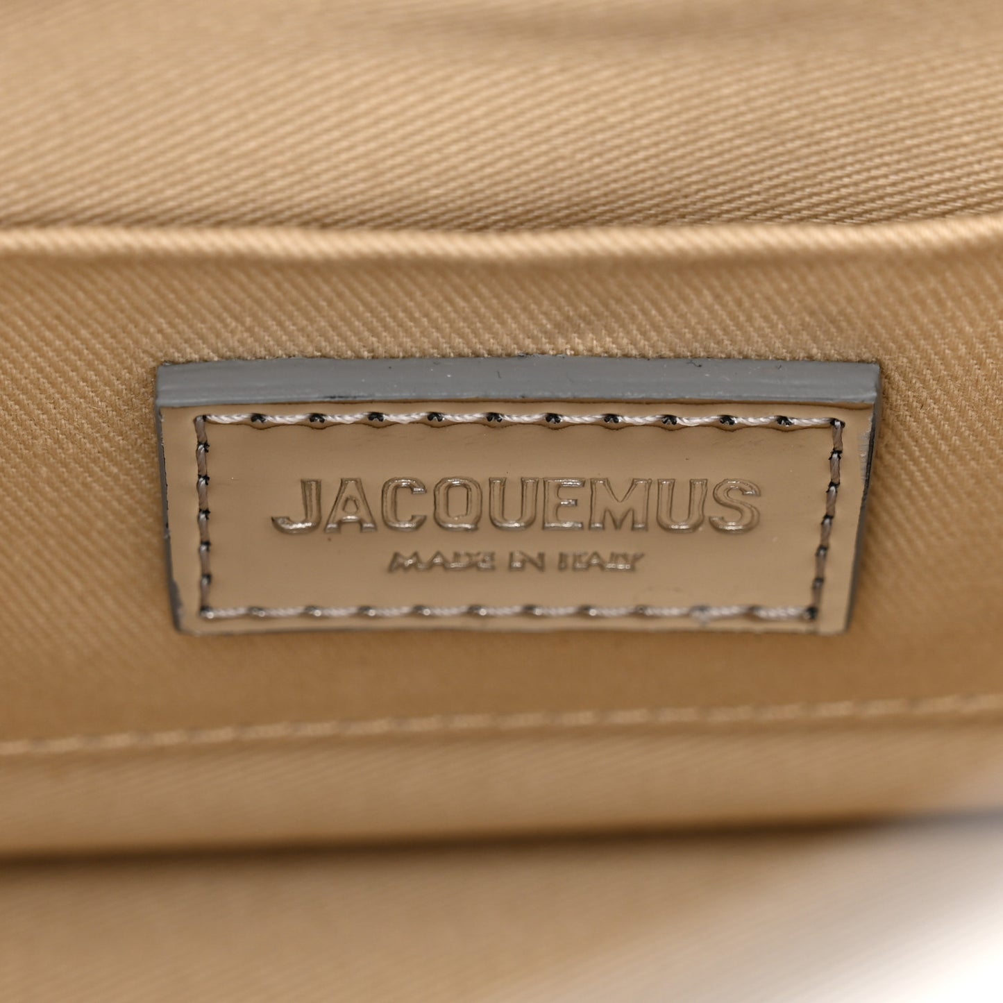 Metallic Patent Calfskin La Pochette Rond Carre Silver