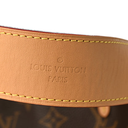 Louis Vuitton Monogram Carryall MM 7 of 10