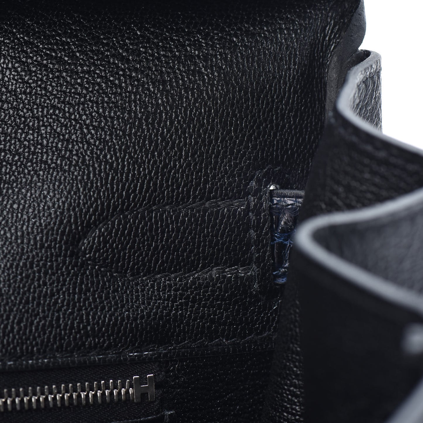 Taurillon Novillo Shiny Niloticus Crocodile Birkin Touch 30 Black Bleu Marine