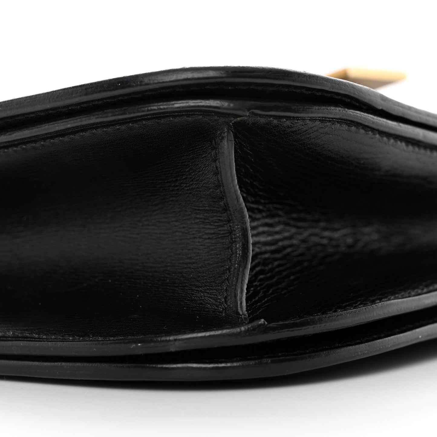 Box Calfskin Medium Classic Box Flap Bag Black