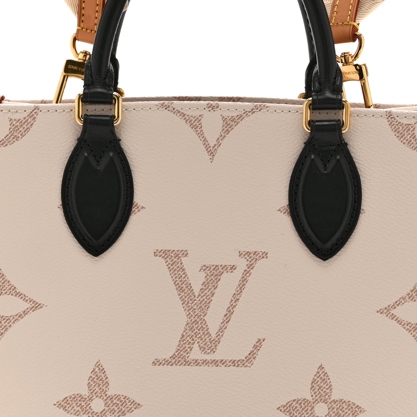 Monogram Dune Giant Onthego PM