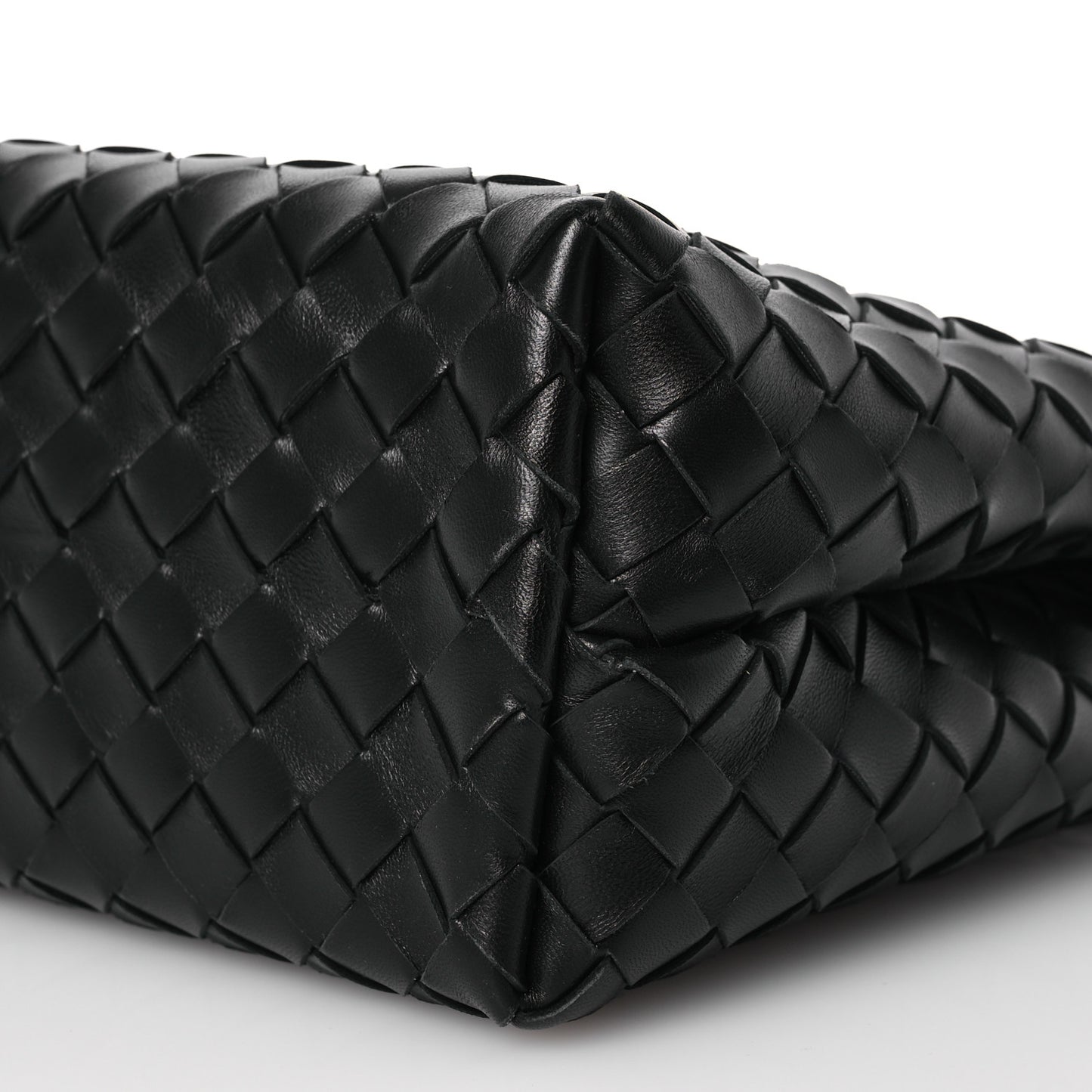 Nappa Intrecciato Medium Andiamo Shoulder Bag Black