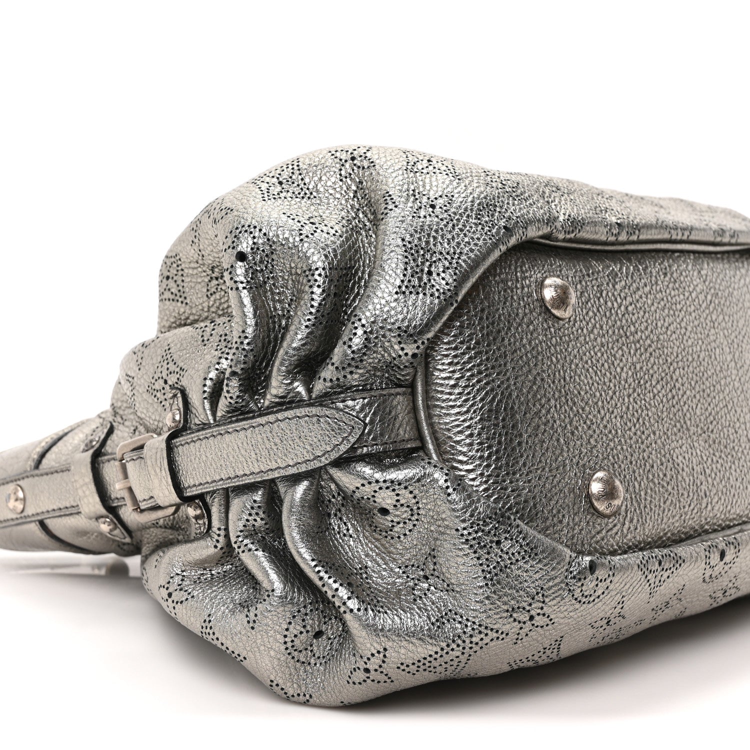 Louis Vuitton Mahina XS Argent 8 of 9