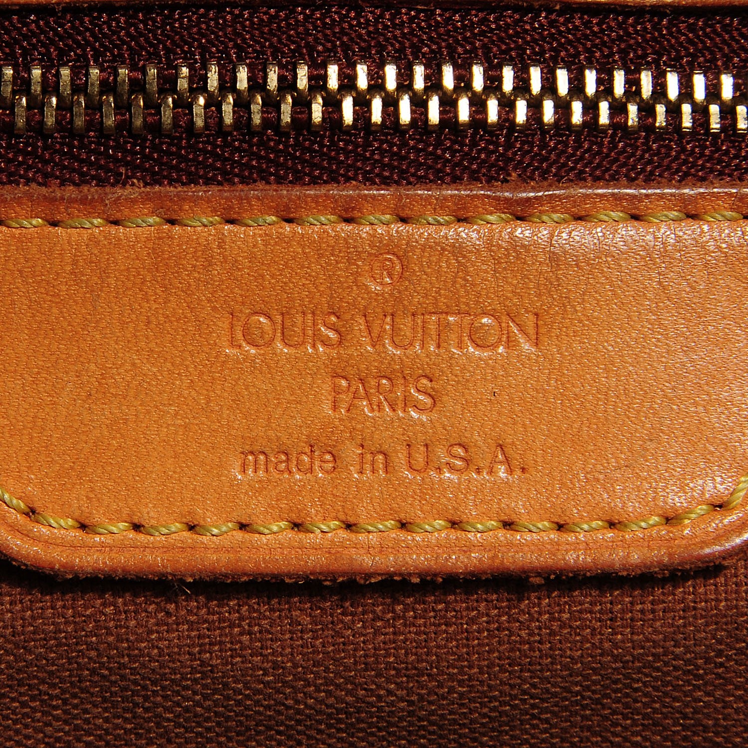 Louis Vuitton Monogram Cabas Mezzo 6 of 7