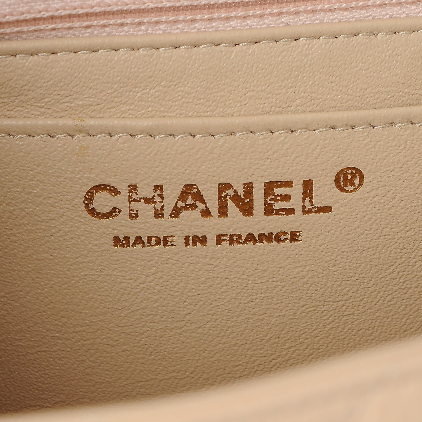 Caviar Quilted Jumbo Single Flap Beige Clair