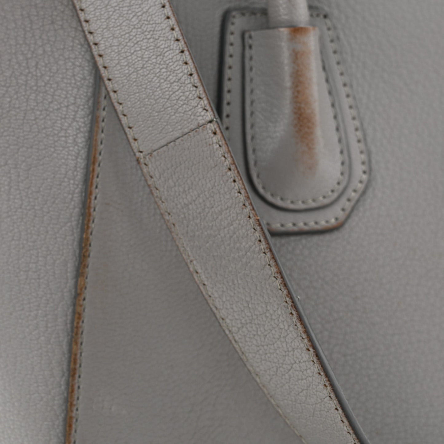Sugar Goatskin Small Antigona Pearl Grey