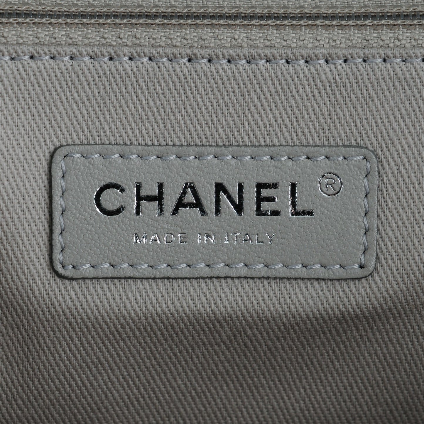 Glazed Calfskin Large Deauville Tote Black