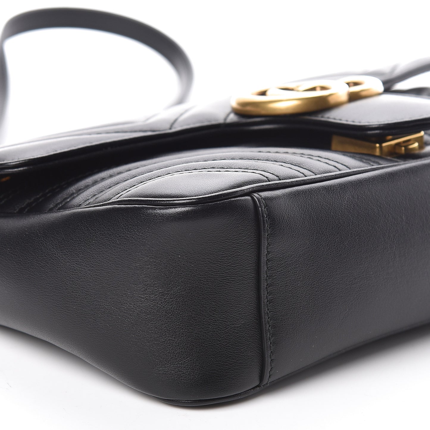 Calfskin Matelasse Small GG Marmont Shoulder Bag Black