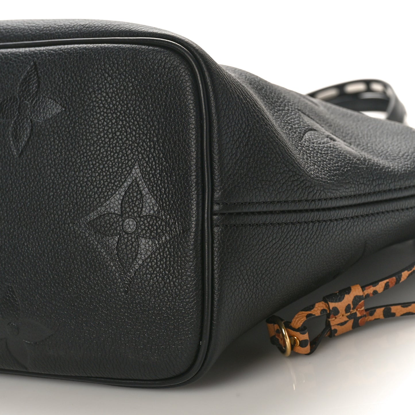 Empreinte Monogram Giant Wild at Heart Neverfull MM Black