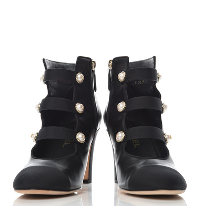Chanel Lambskin Grosgrain Cap Toe Pearl Ankle Boots 40 Black 5 of 11