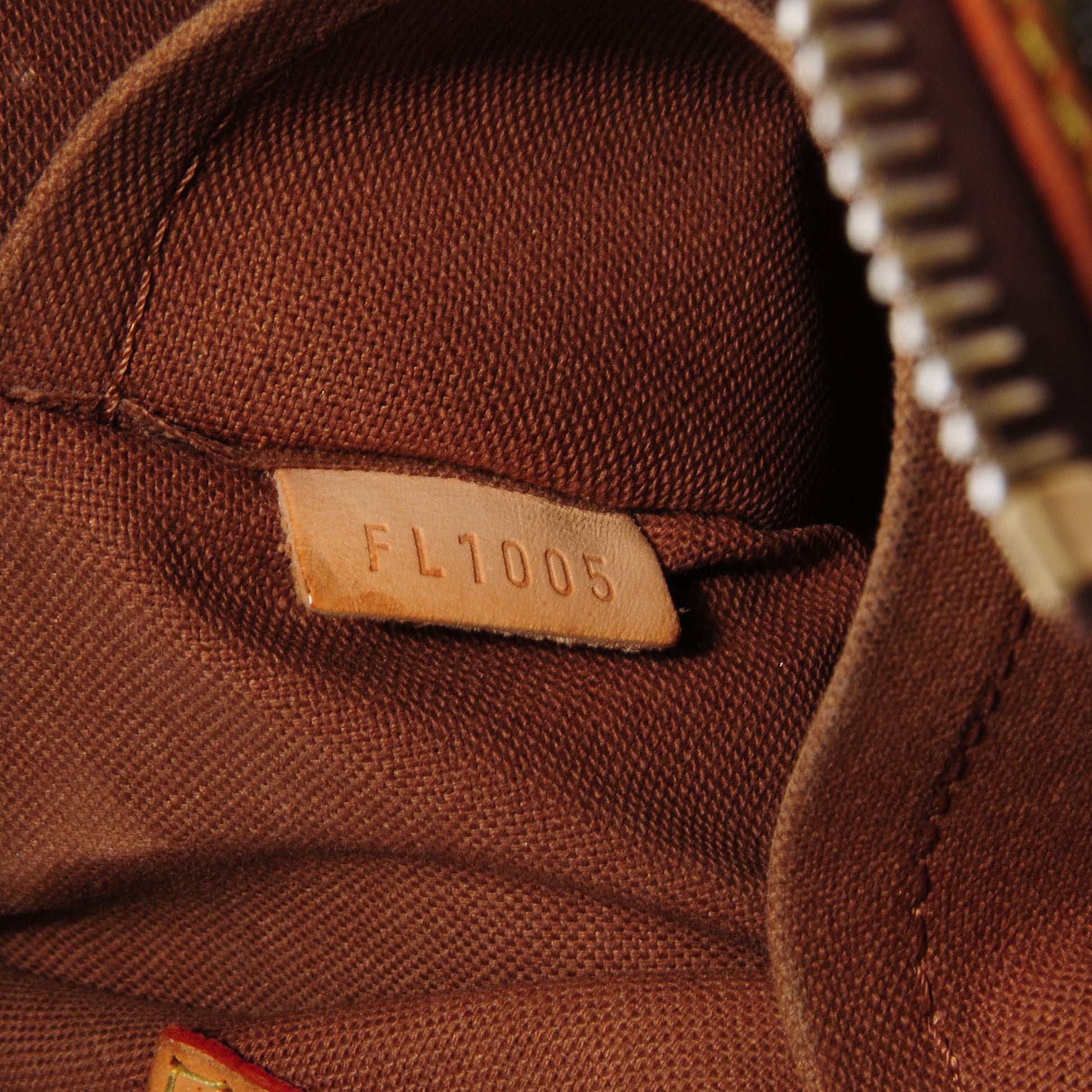 Louis Vuitton Monogram Popincourt Haut 7 of 7