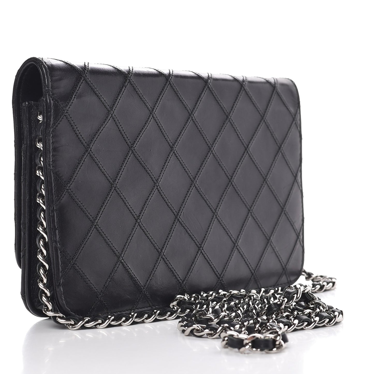 Lambskin Diamond Stitched Wallet On Chain WOC Black