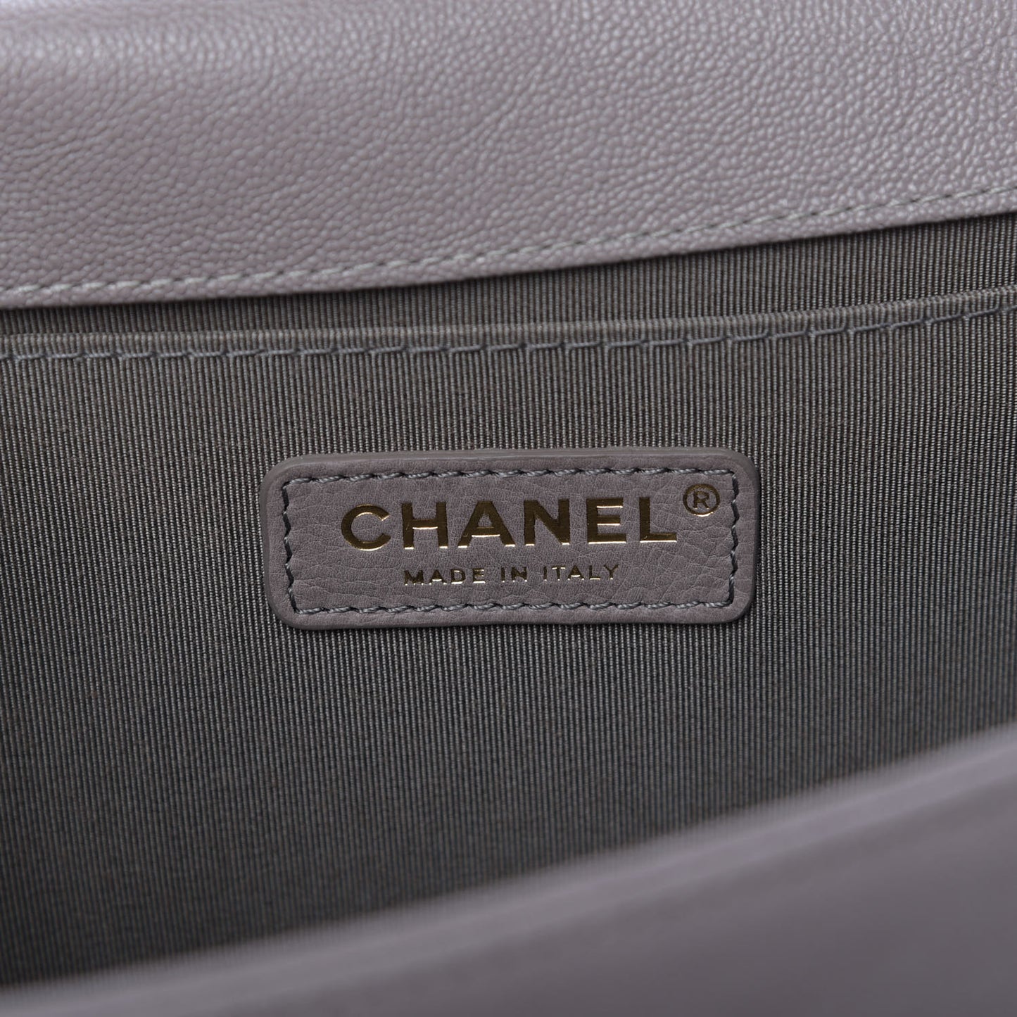 Caviar Quilted Medium Boy Flap Grey