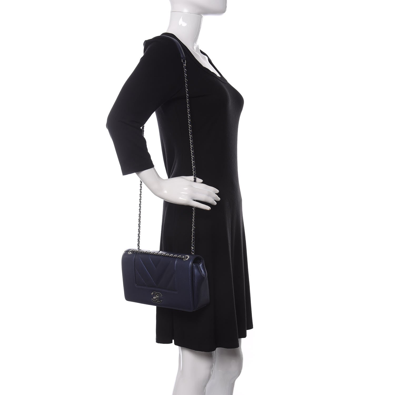 Chanel Metallic Sheepskin Chevron Quilted Medium Vintage Mademoiselle Flap Navy 2 of 11