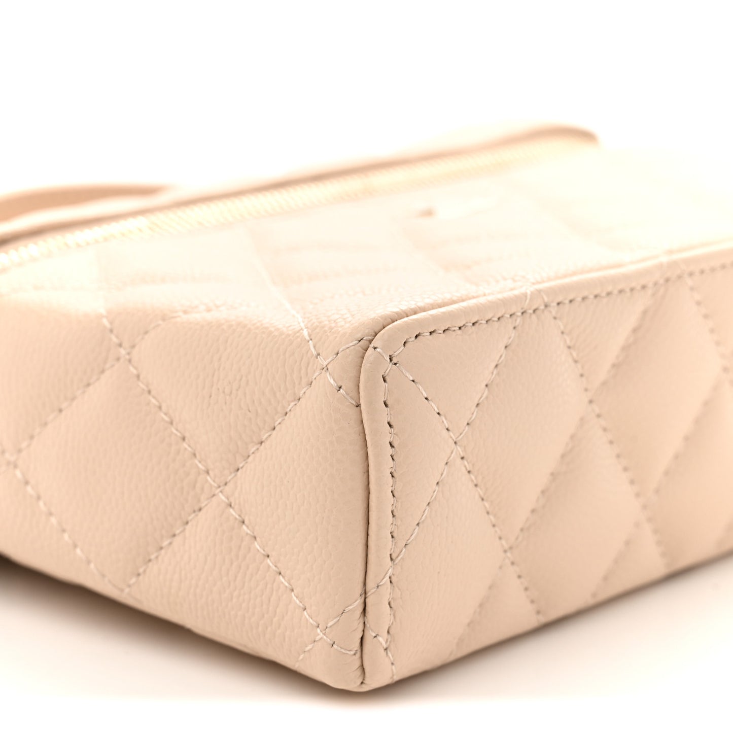Caviar Quilted Top Handle Slim Vanity With Chain Beige