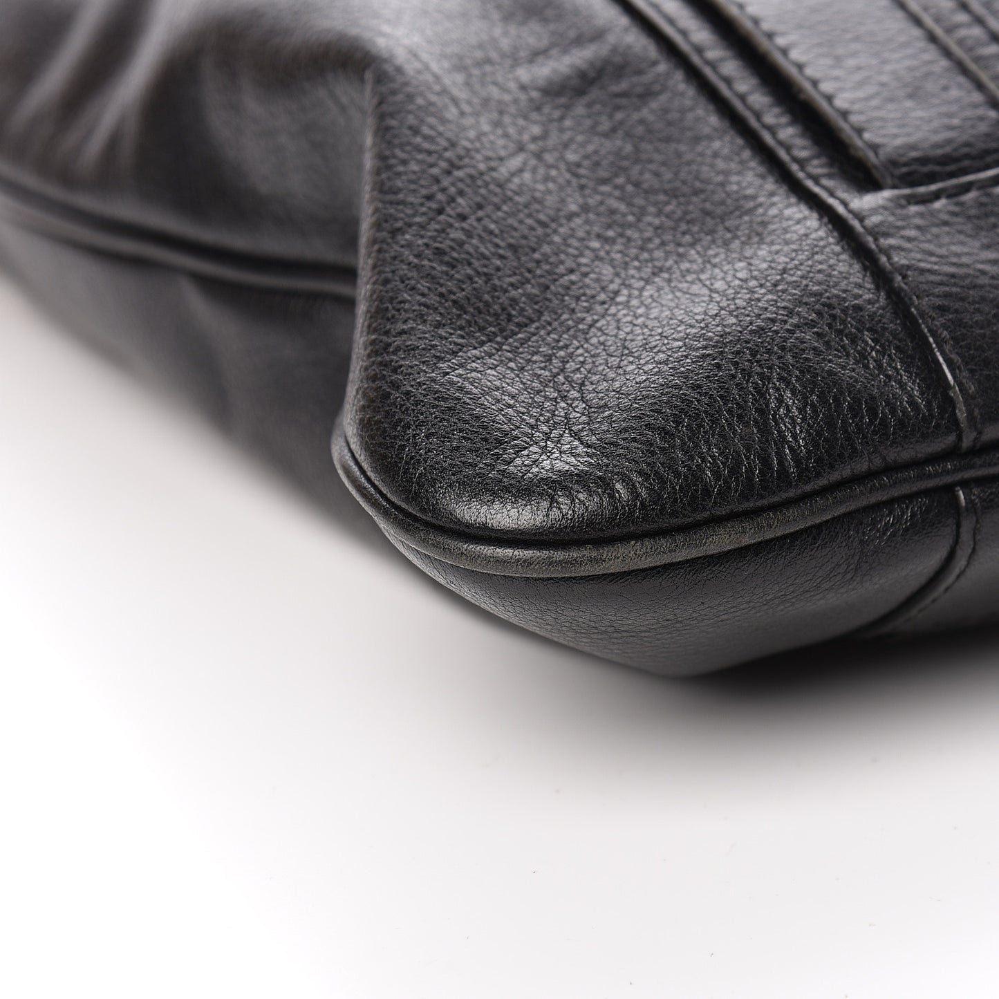 Grainy Calfskin Tote Black