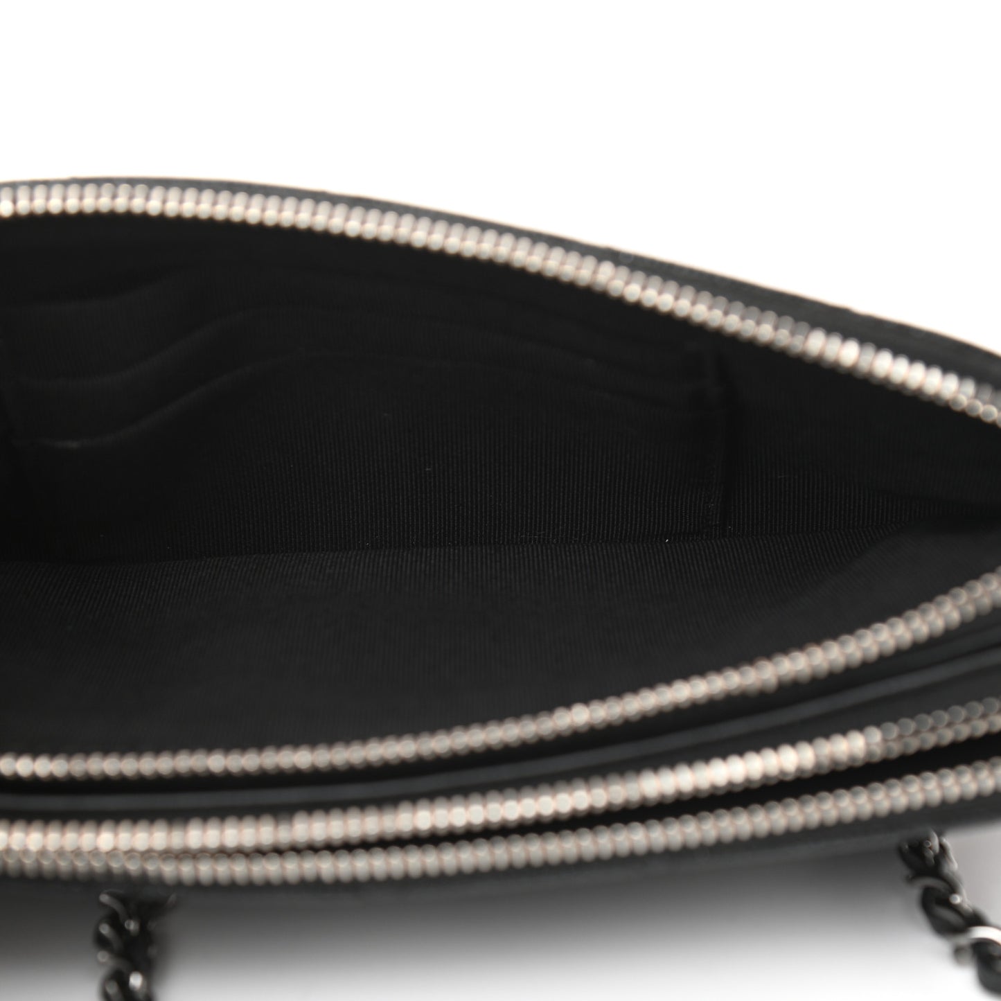 Iridescent Caviar Quilted Small Clutch With Chain Black