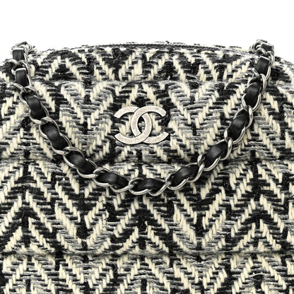 Chanel Tweed CC Camera Case Black White Grey 8 of 10