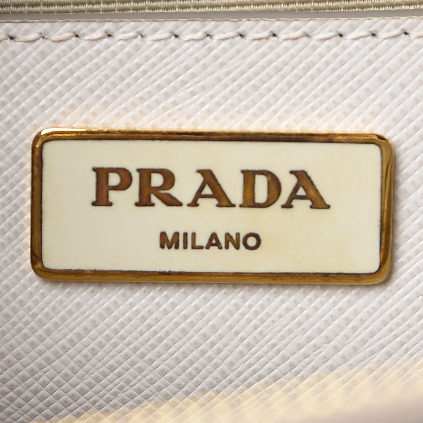 Saffiano Lux Colorblock Medium Galleria Double Zip Tote Pomice Talco