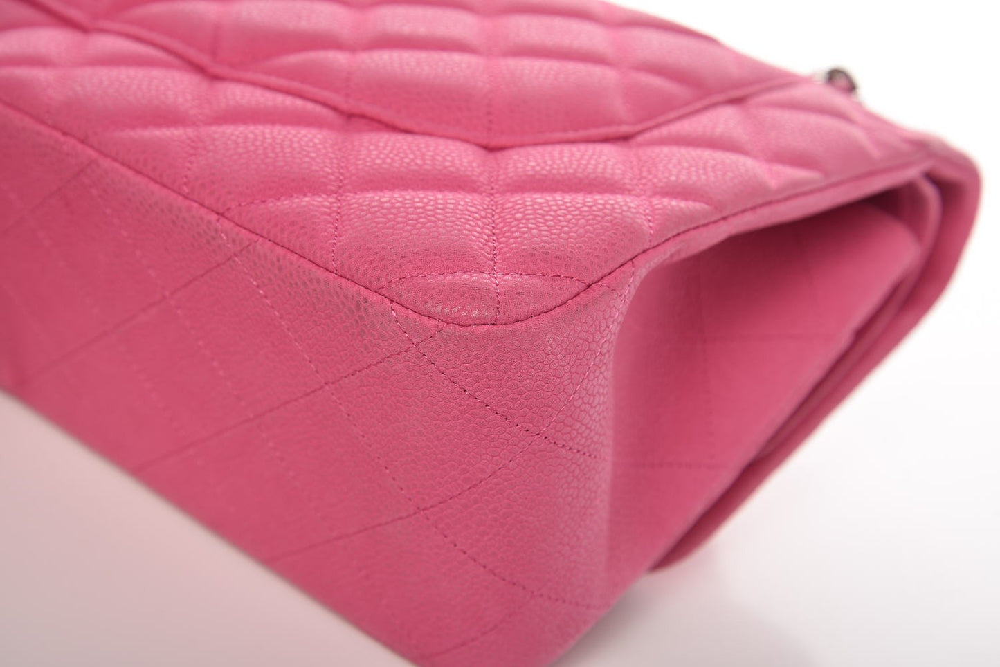 Iridescent Caviar Quilted Jumbo Double Flap Pink