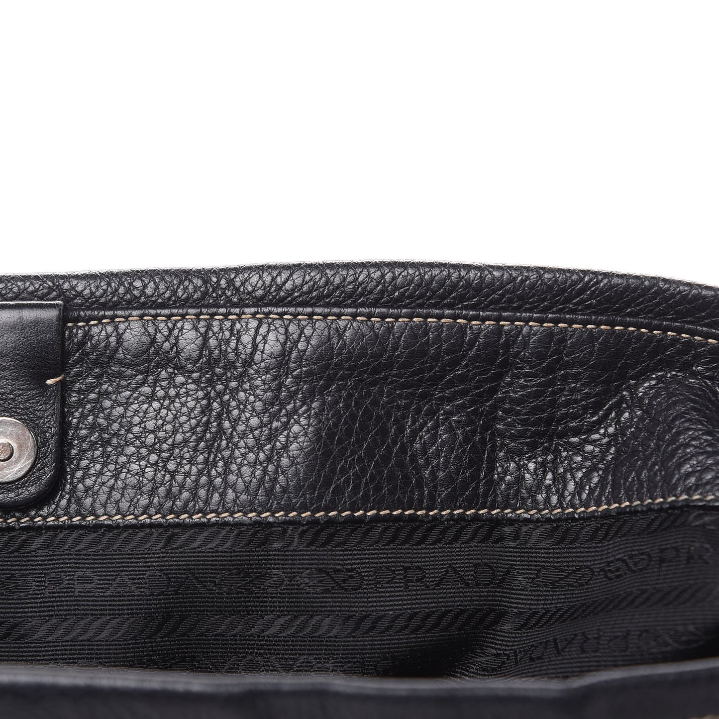 Vitello Daino Light Tote Black