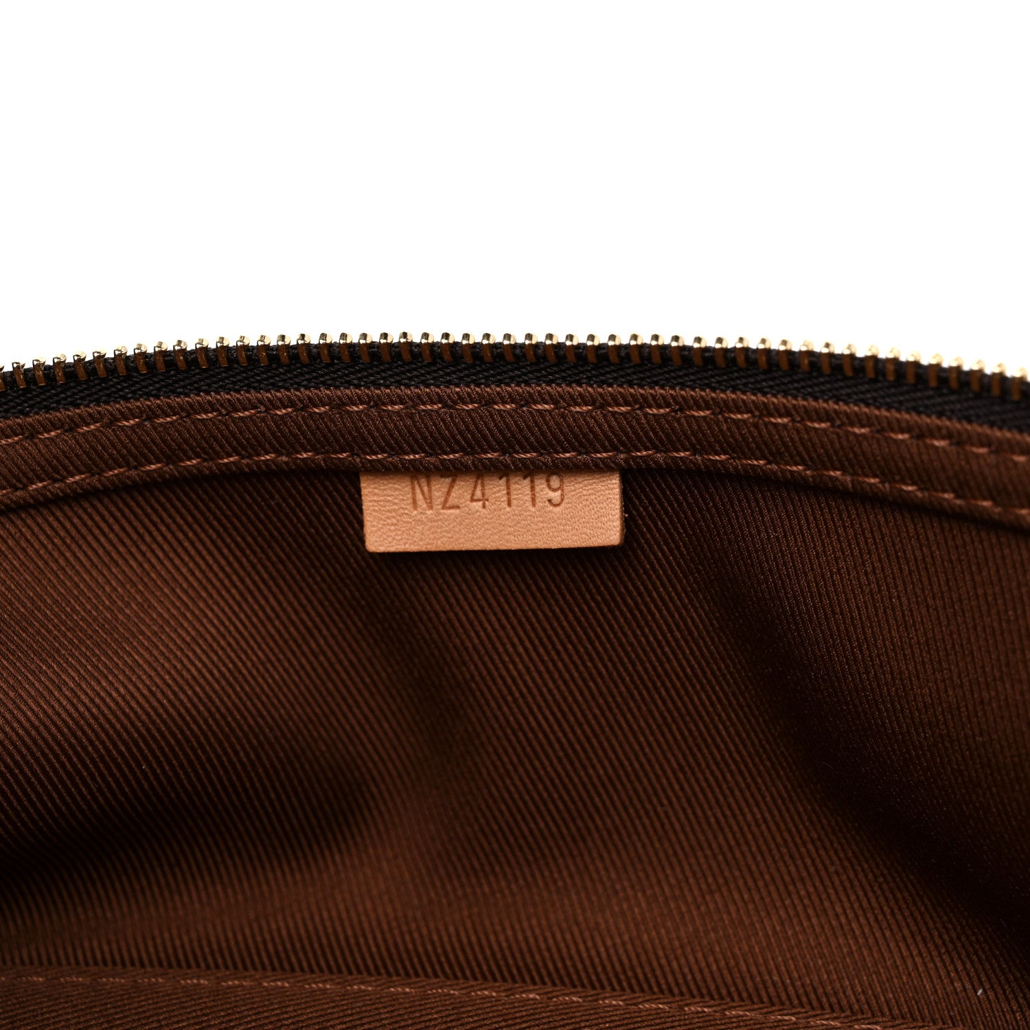 Louis Vuitton Monogram Packing Cube MM 7 of 10