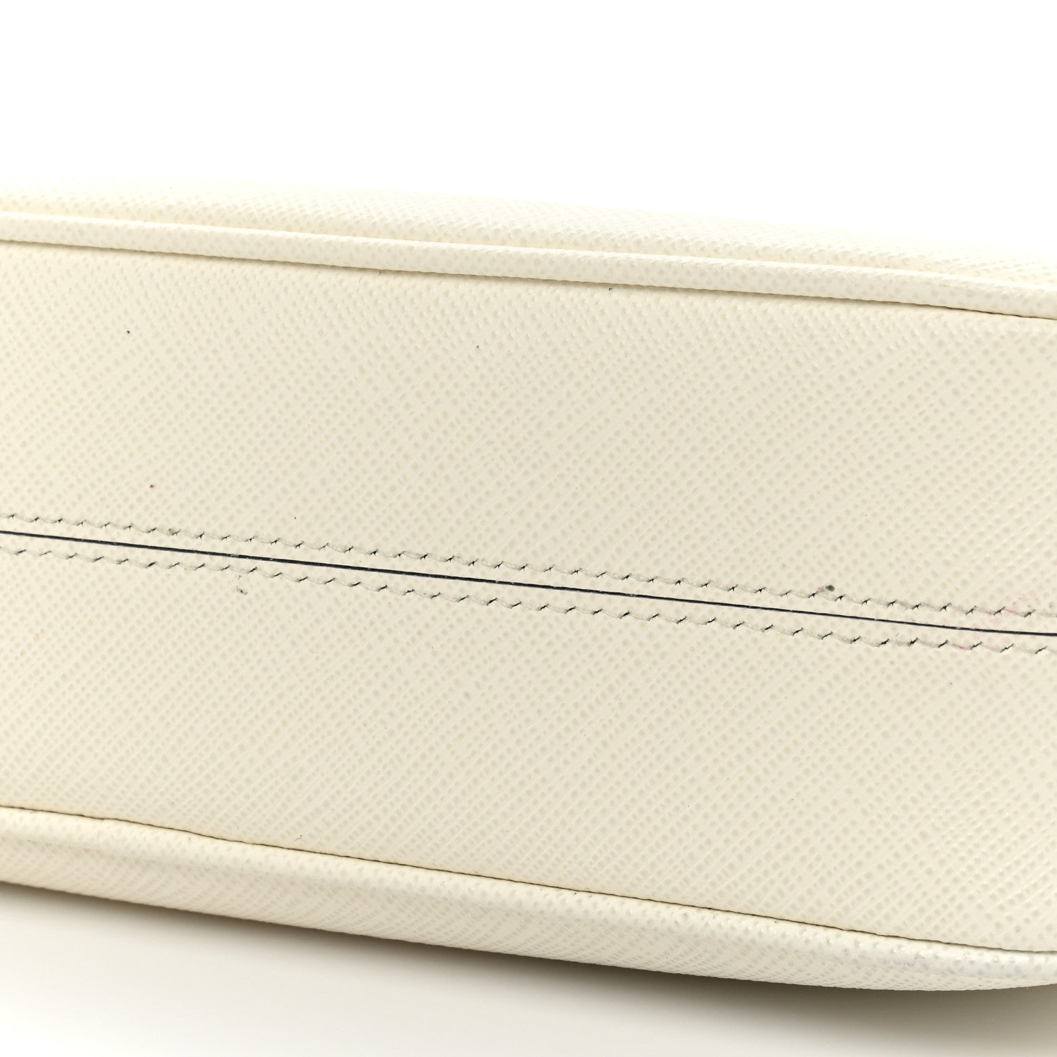 Prada Saffiano Re-Edition 2005 Shoulder Bag White 9 of 11