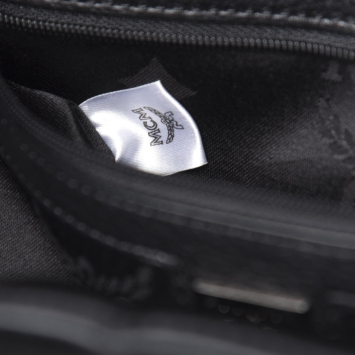 Visetos Medium Sprinkle Stud Stark Backpack Black