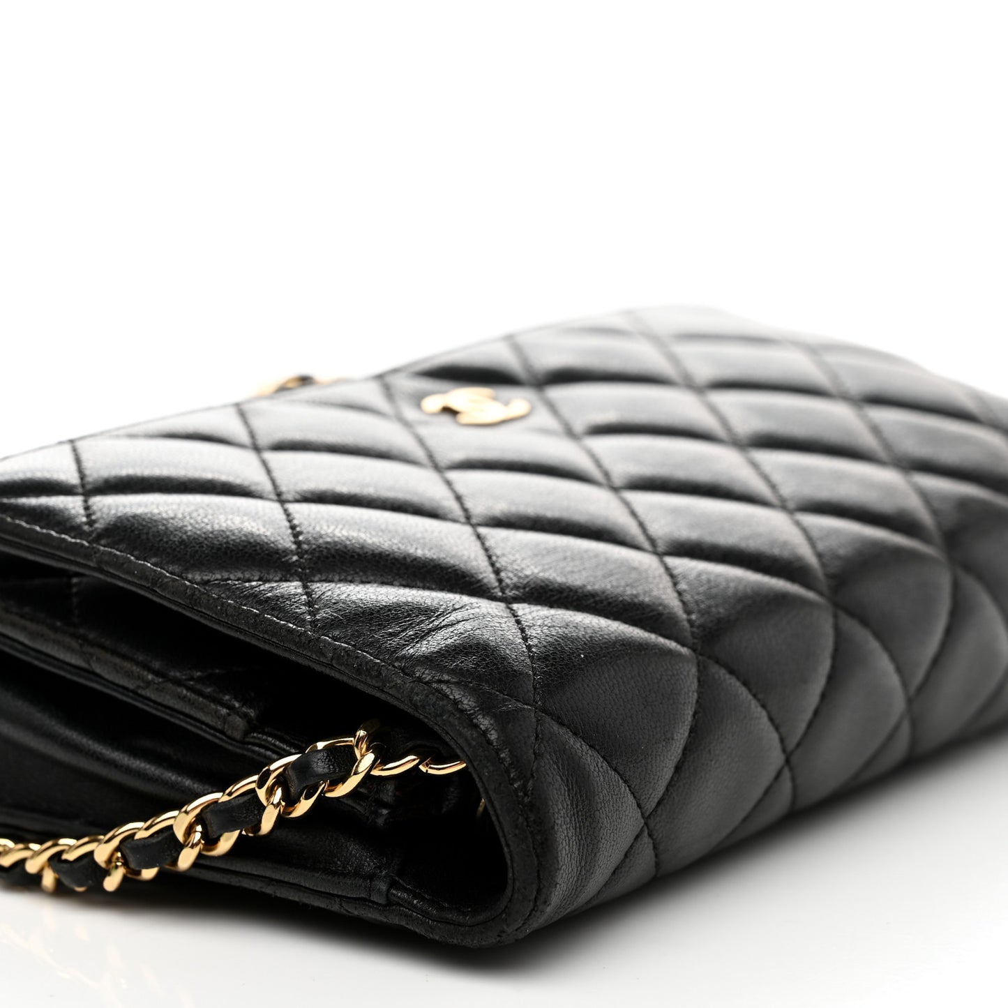Lambskin Quilted Wallet On Chain WOC Black