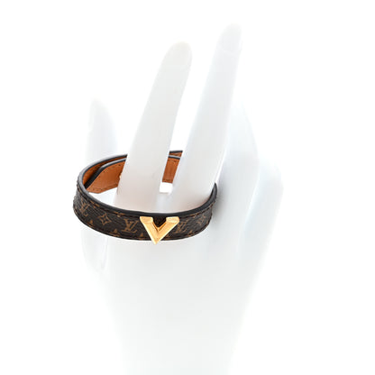 Louis Vuitton Monogram Essential V Bracelet 15 2 of 4