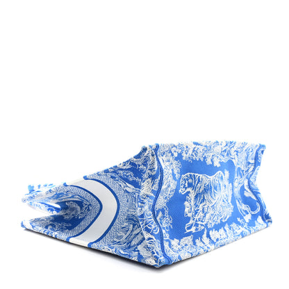 Christian Dior Canvas Embroidered Medium Dioriviera Toile De Jouy Book Tote Fluorescent Blue 5 of 11
