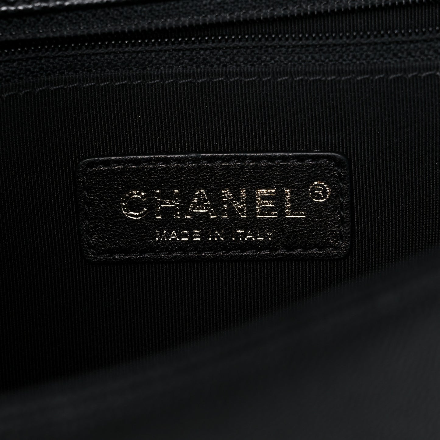 Caviar Quilted New Medium Boy Flap Black