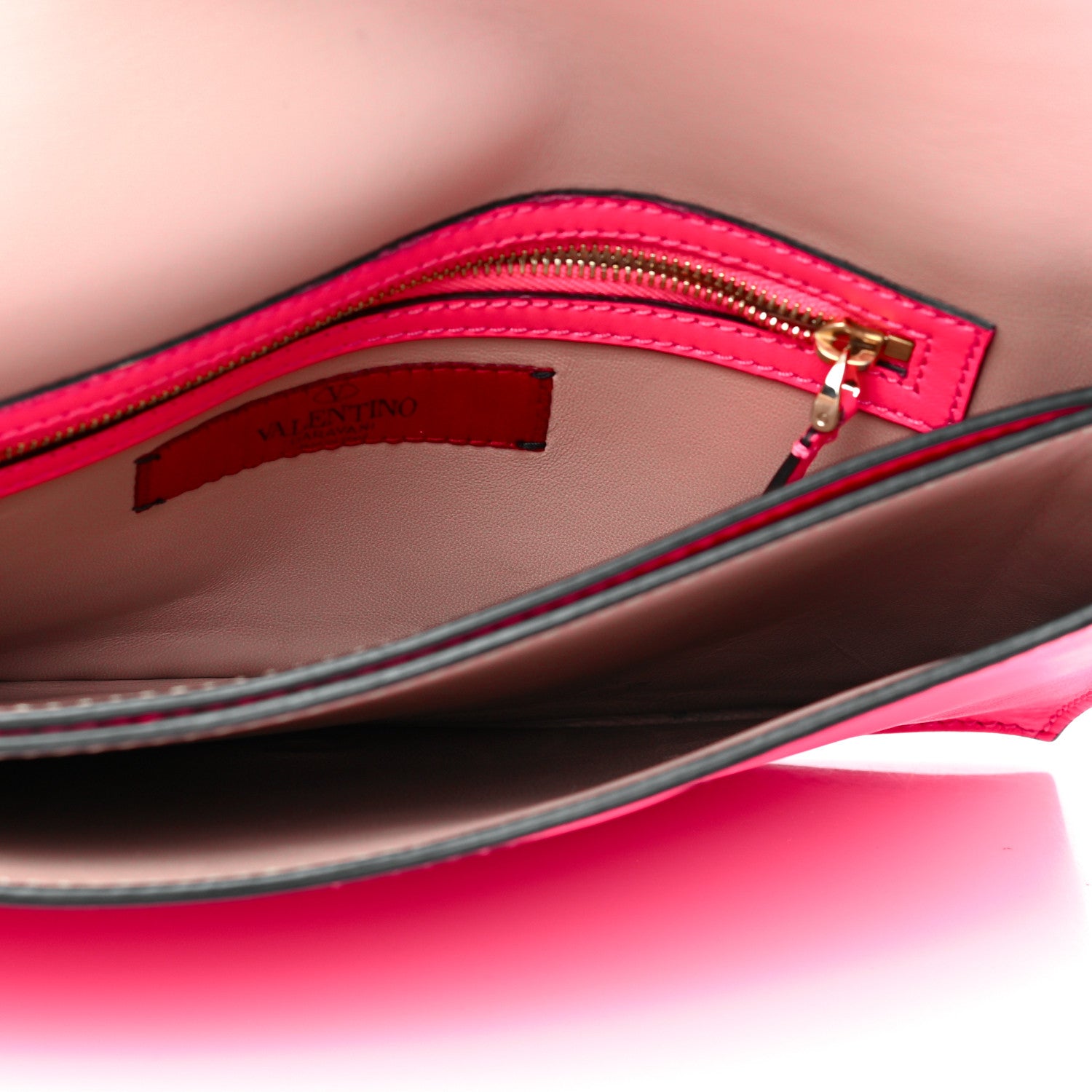 Valentino Garavani Nappa Rockstud Wristlet Clutch Fuxia Fluo 4 of 7