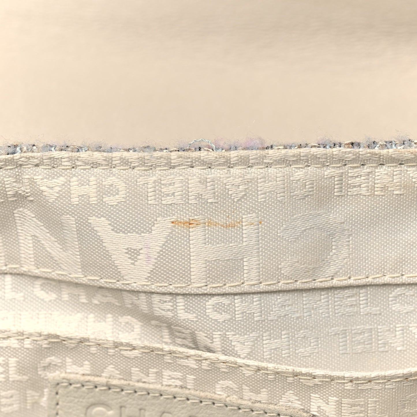 Tweed Medium Fantasy Flap Grey