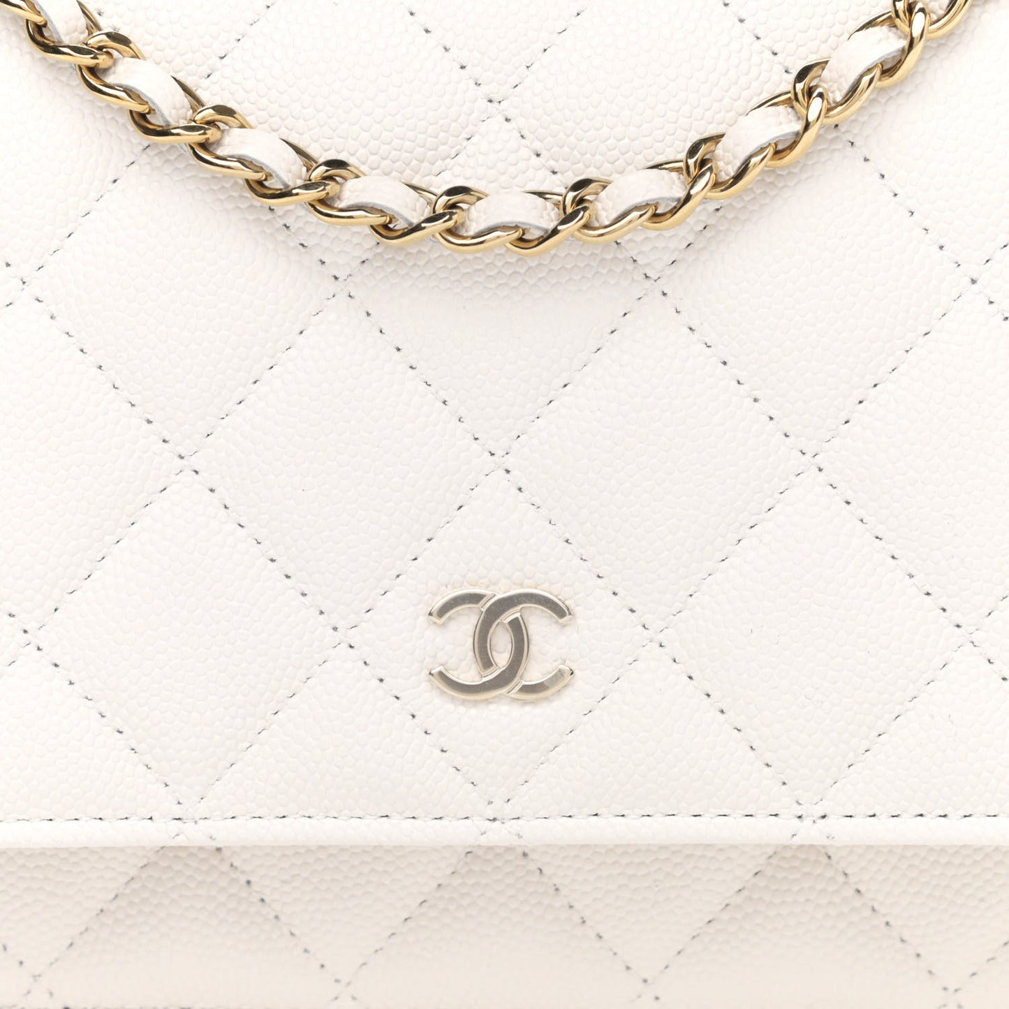 Caviar Quilted Wallet On Chain WOC White