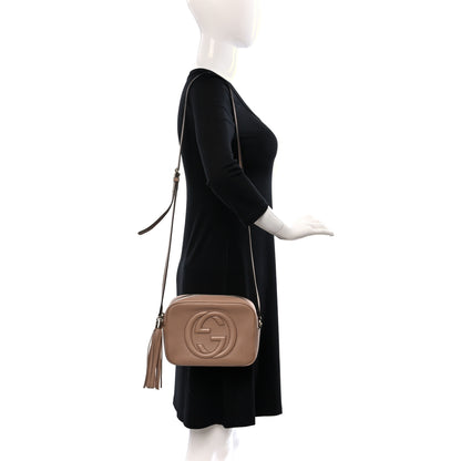 Gucci Pebbled Calfskin Small Soho Disco Bag Camelia 2 of 11