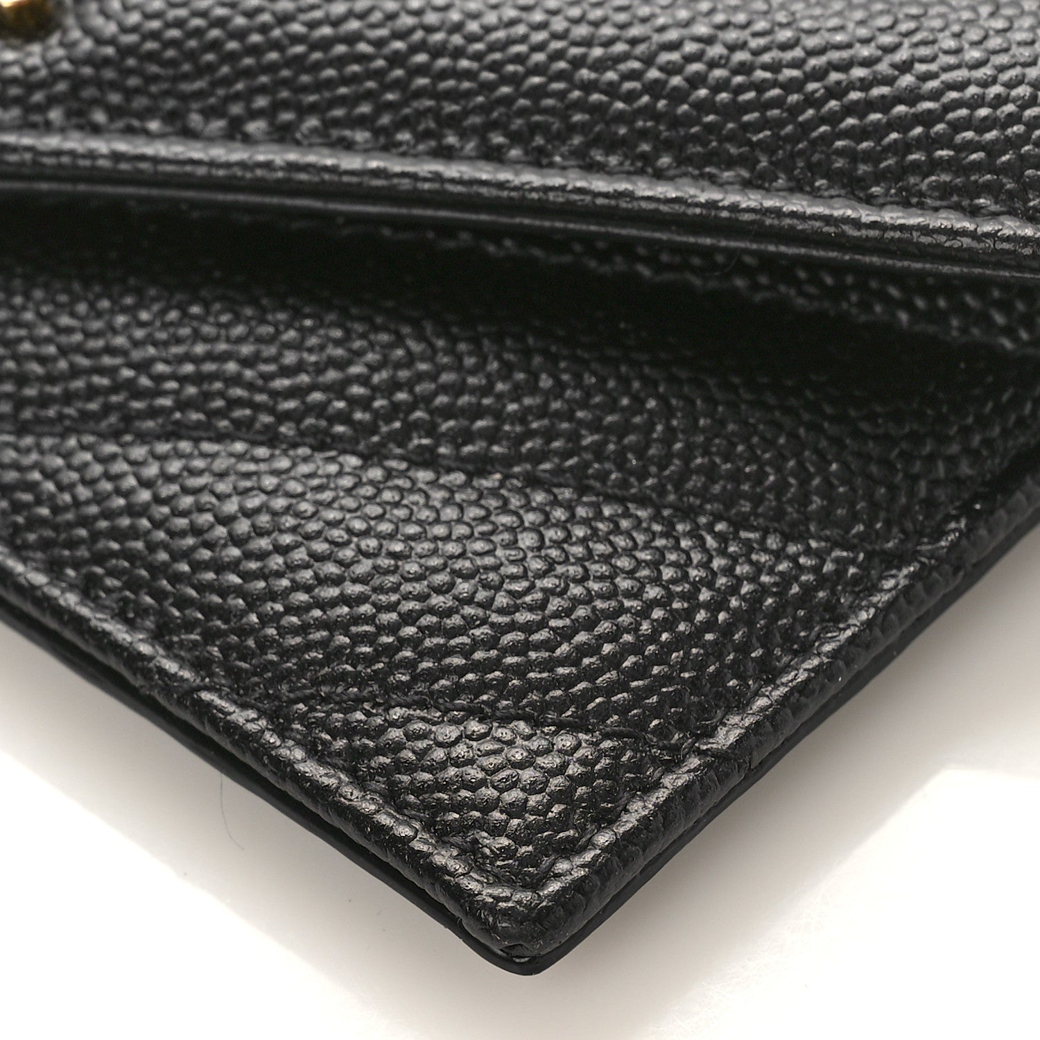 Saint Laurent Grain De Poudre Matelasse Chevron Monogram Compact Wallet Black 9 of 10
