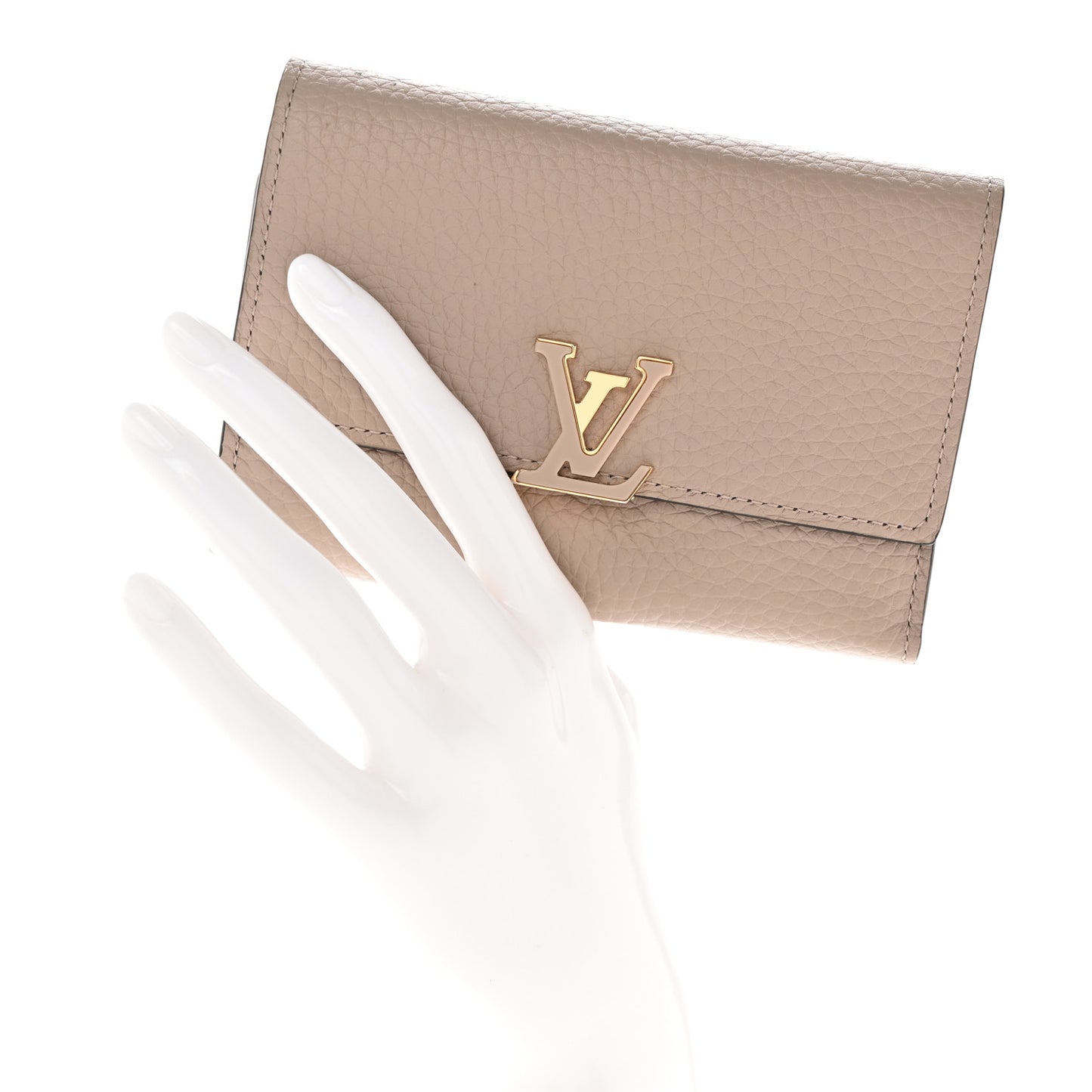 Taurillon Capucines Compact Wallet Galet