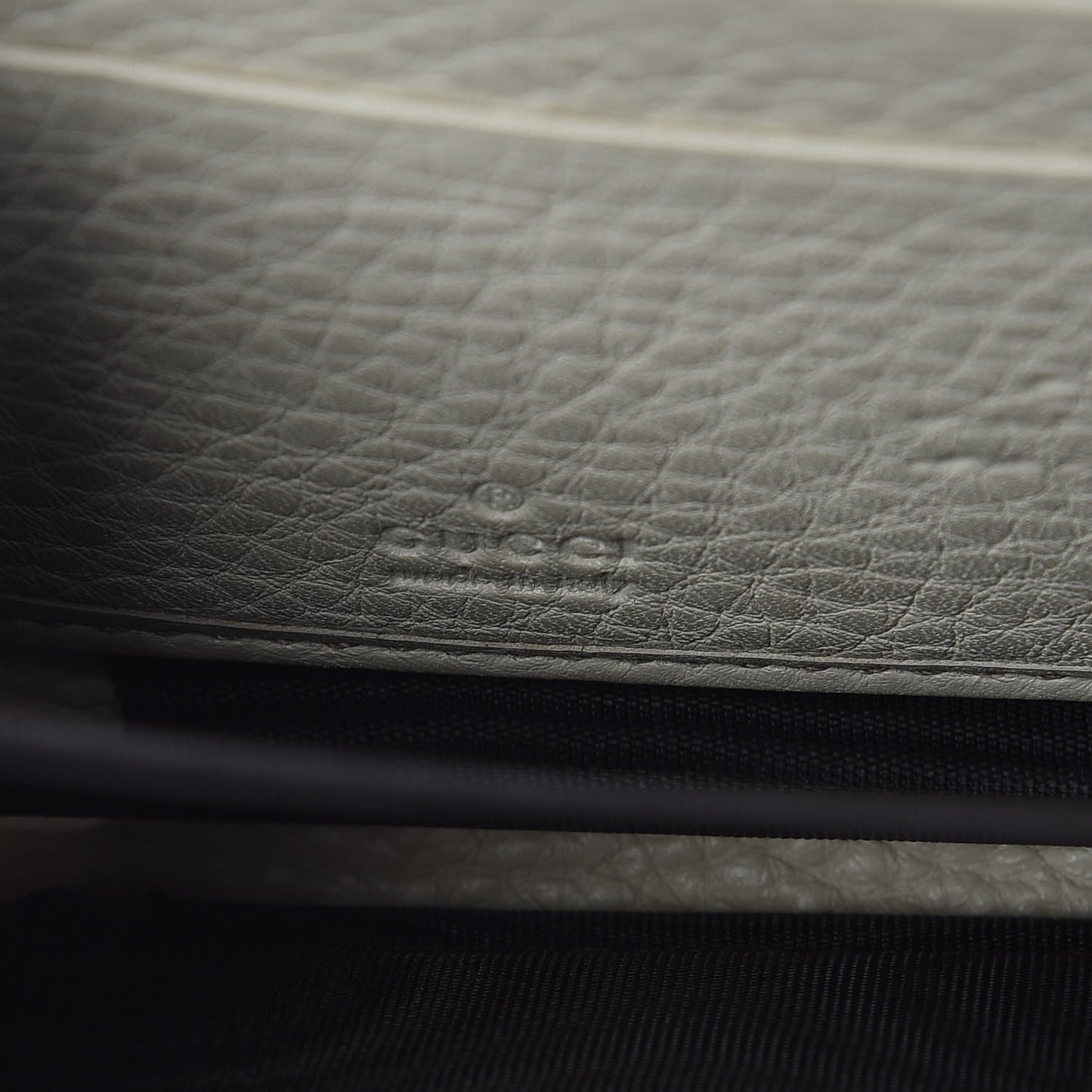 Pebbled Calfskin Soho Zip Around Wallet Off White