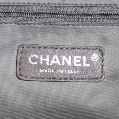 Chanel Metallic Crackled Calfskin Perforated Drill Shoulder Bag Gold 6 of 7