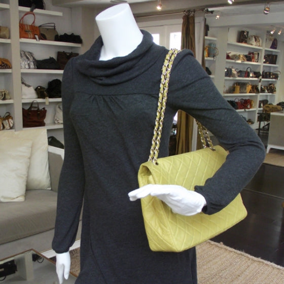 Lambskin XL JUMBO MAXI Flap Lemon