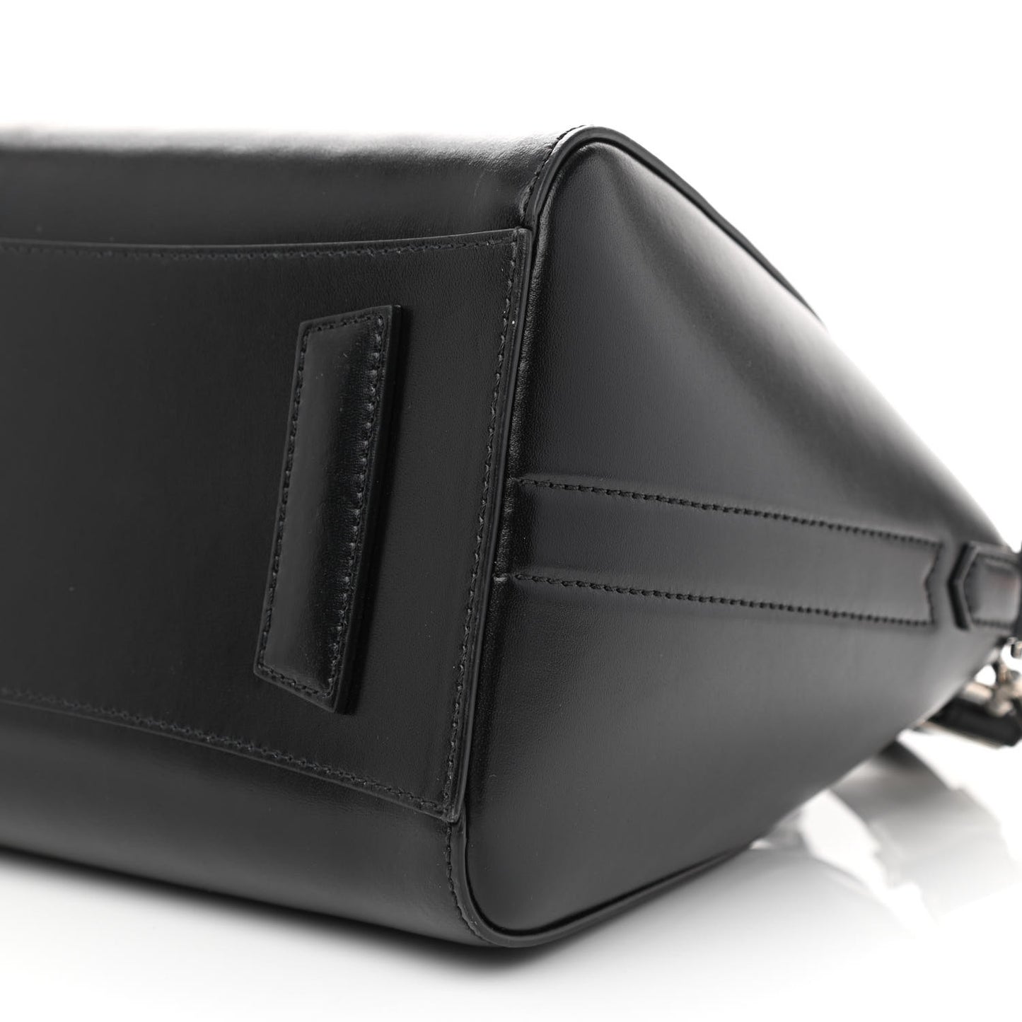 Shiny Lord Calfskin Small Antigona Black