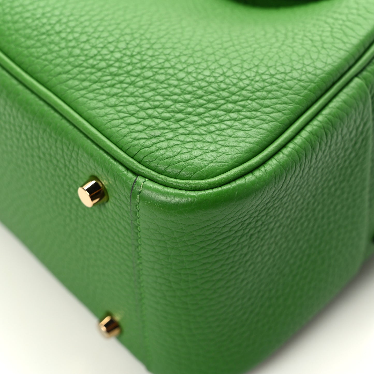 Taurillon Clemence Mini Lindy 20 Vert Yucca