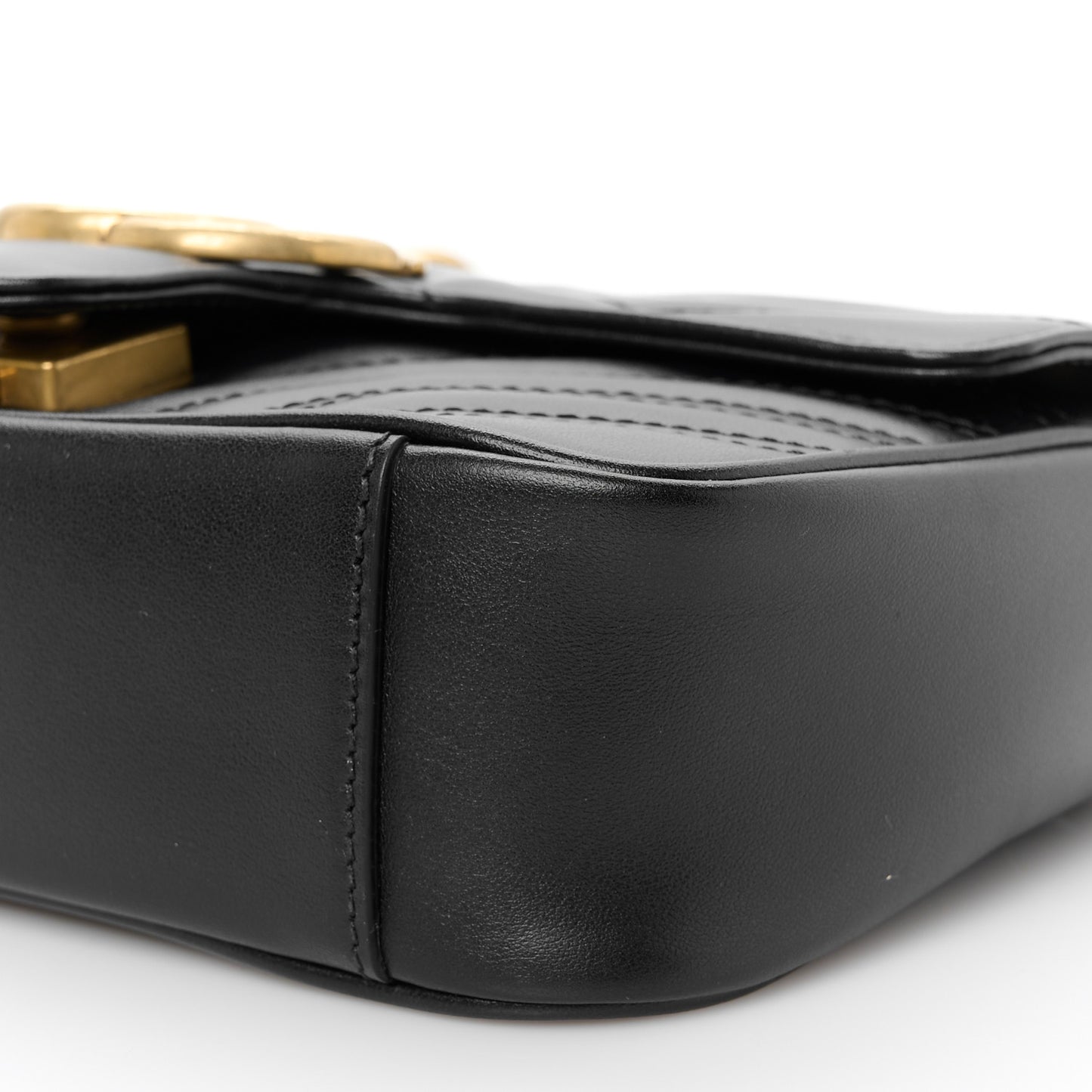 Calfskin Matelasse Mini GG Marmont Shoulder Bag Black