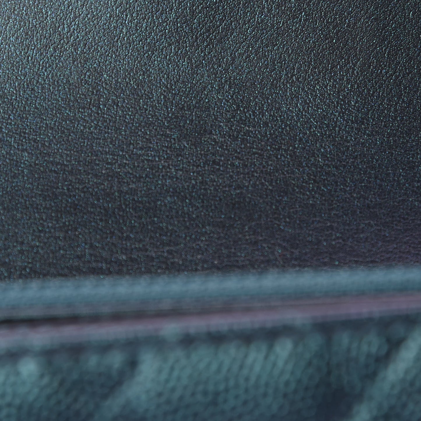 Iridescent Caviar Quilted Medium Filigree Flap Wallet Dark Turquoise