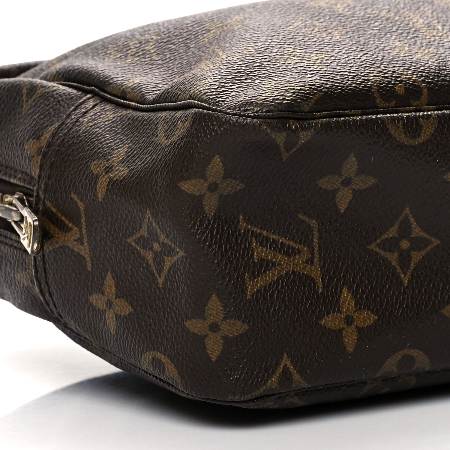 Louis Vuitton Monogram Trousse Toilette 28 8 of 10