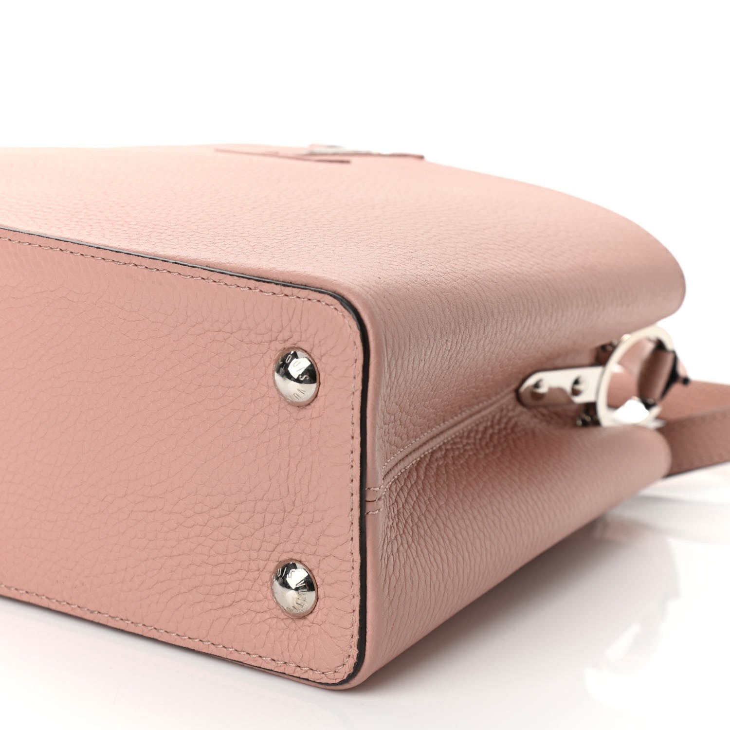 Louis Vuitton Taurillon Capucines PM Magnolia 10 of 10