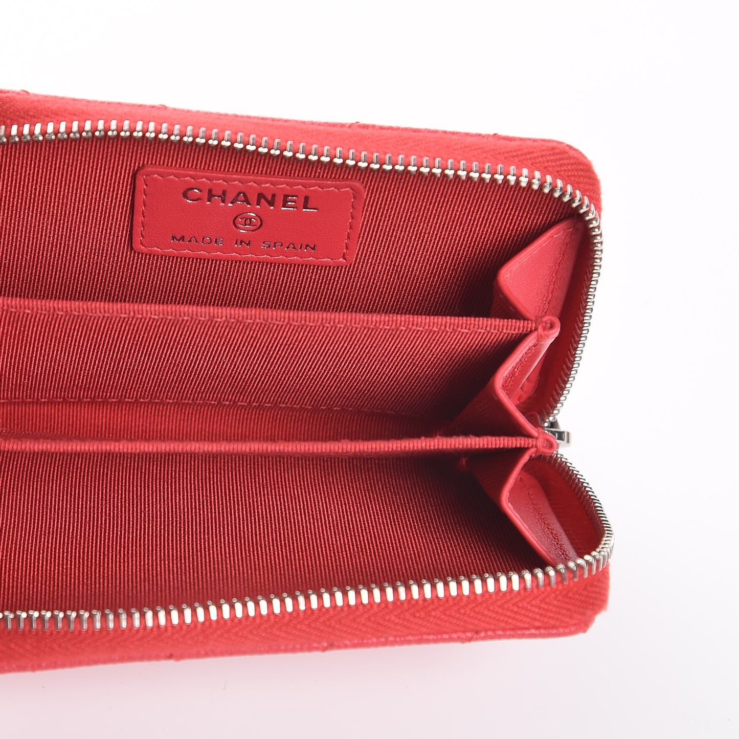 Caviar Chevron Quilted Zip Coin Purse Light Red